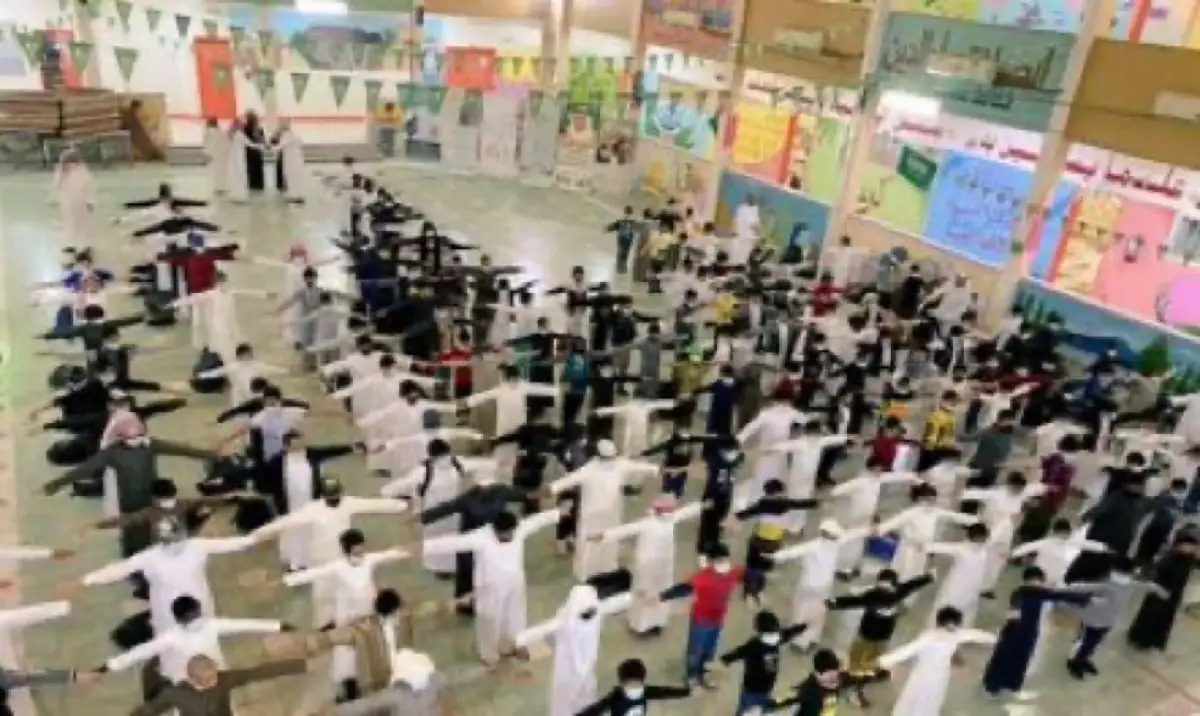 قبل عودة الطلاب 23 أغسطس.. تعليم الرياض يحدد 4 مواعيد للاصطفاف الصباحي في العام الدراسي 1448هـ