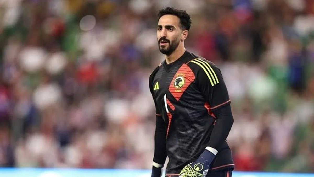 تعقيدات مالية وتردد اللاعب.. لماذا توقفت مفاوضات الشباب للتعاقد مع نواف العقيدي؟